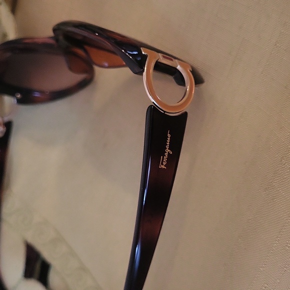 Salvatore Ferragamo Brown Sunglasses with Gold Accents - Picture 3 of 8